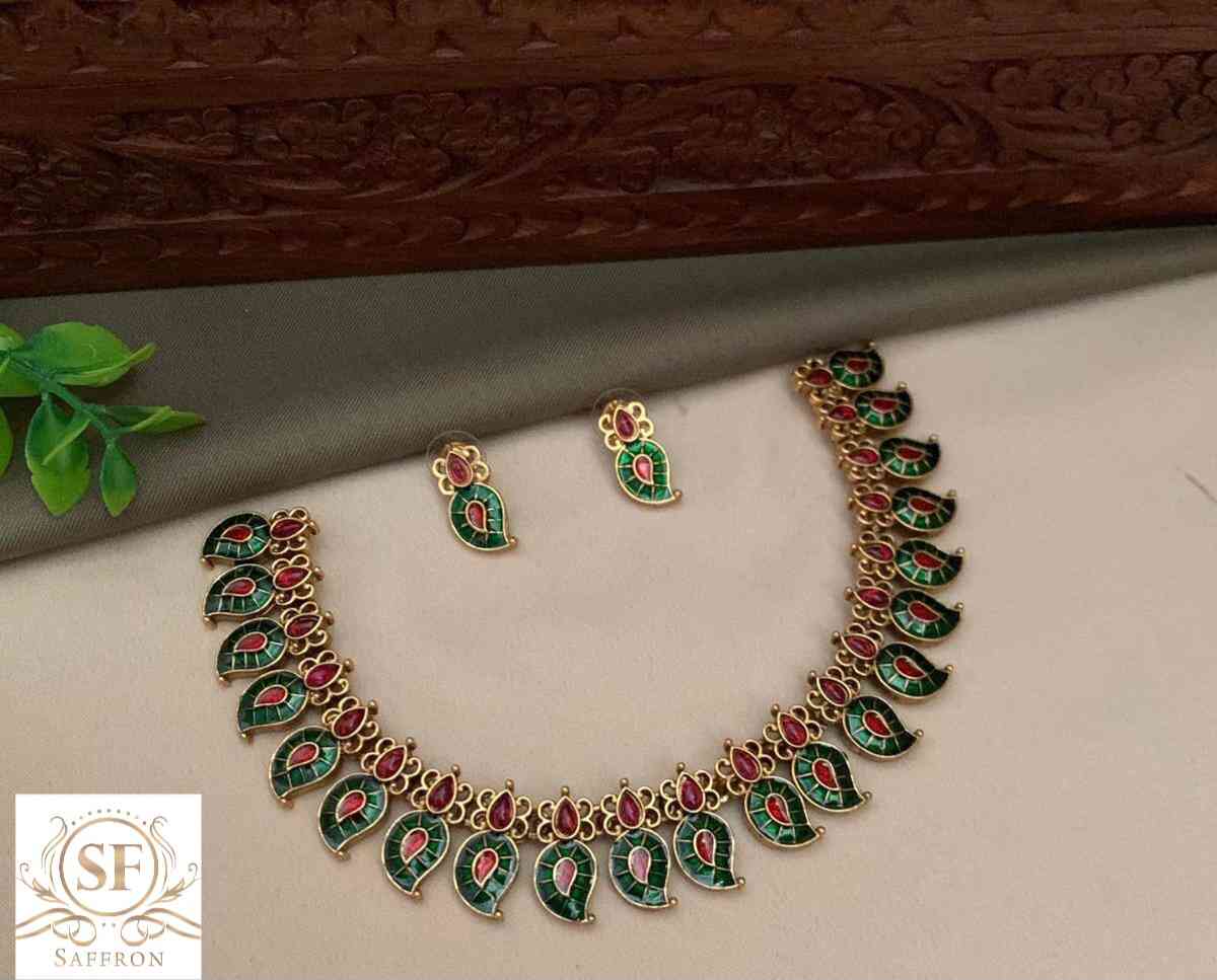 Mango necklace